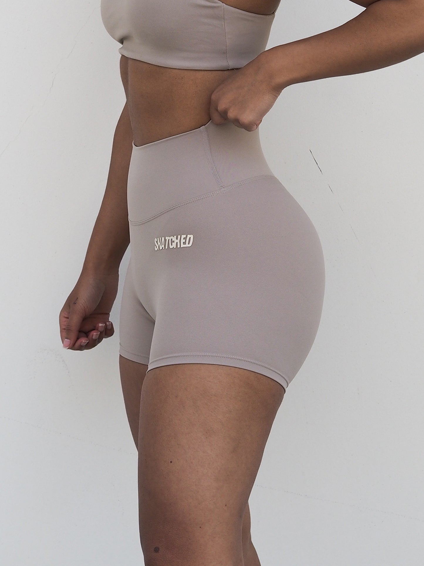 (PRE-ORDER) Serene Shorts- Hazelnut