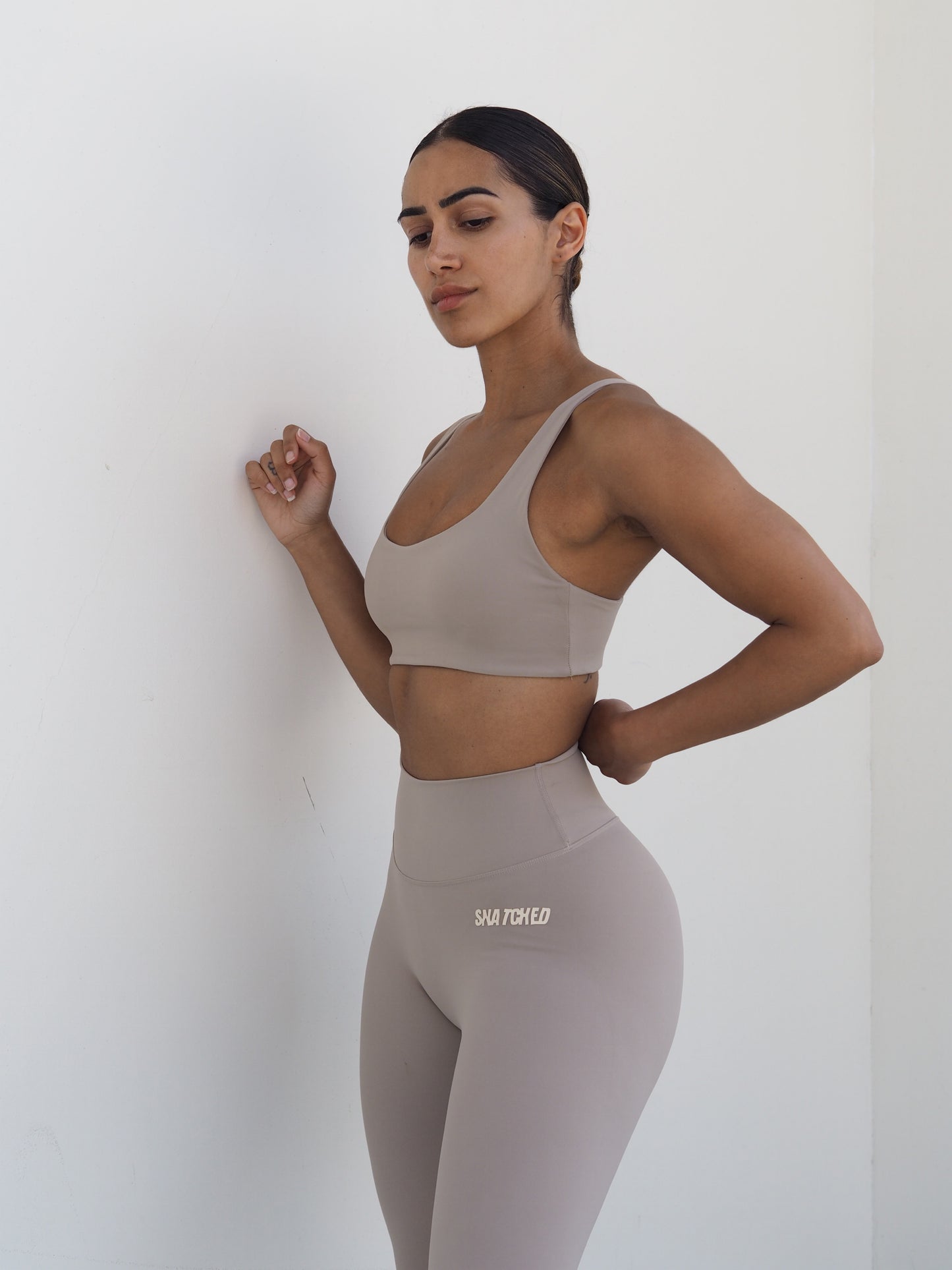 (PRE-ORDER) Serene Leggings- Hazelnut