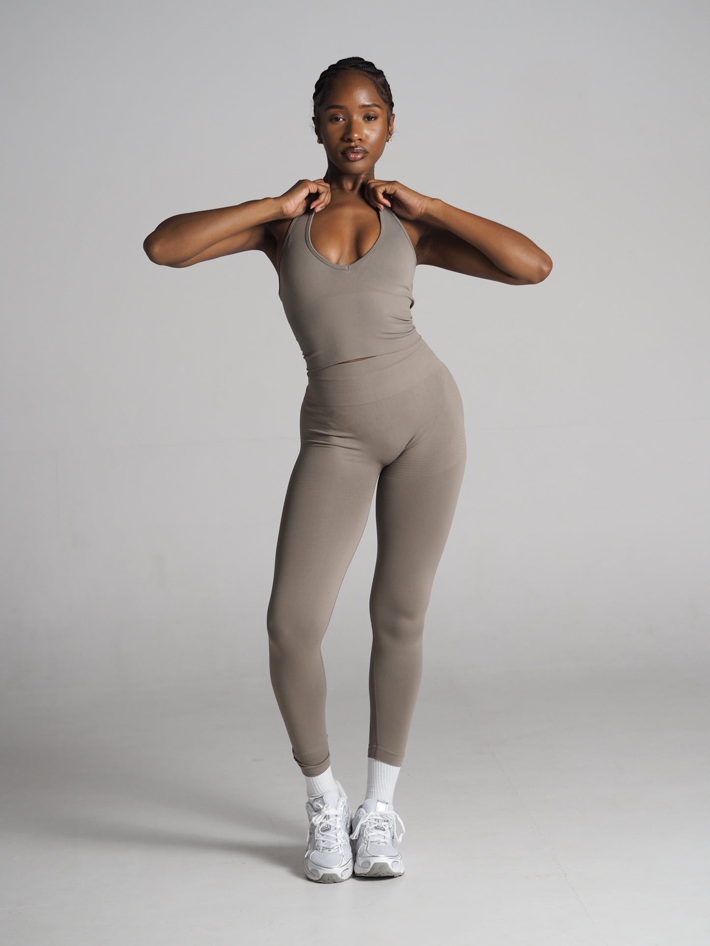Snatched Seamless Halter neck Top - Taupe